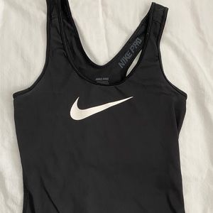 Sz XS Nike Pro Tank Top